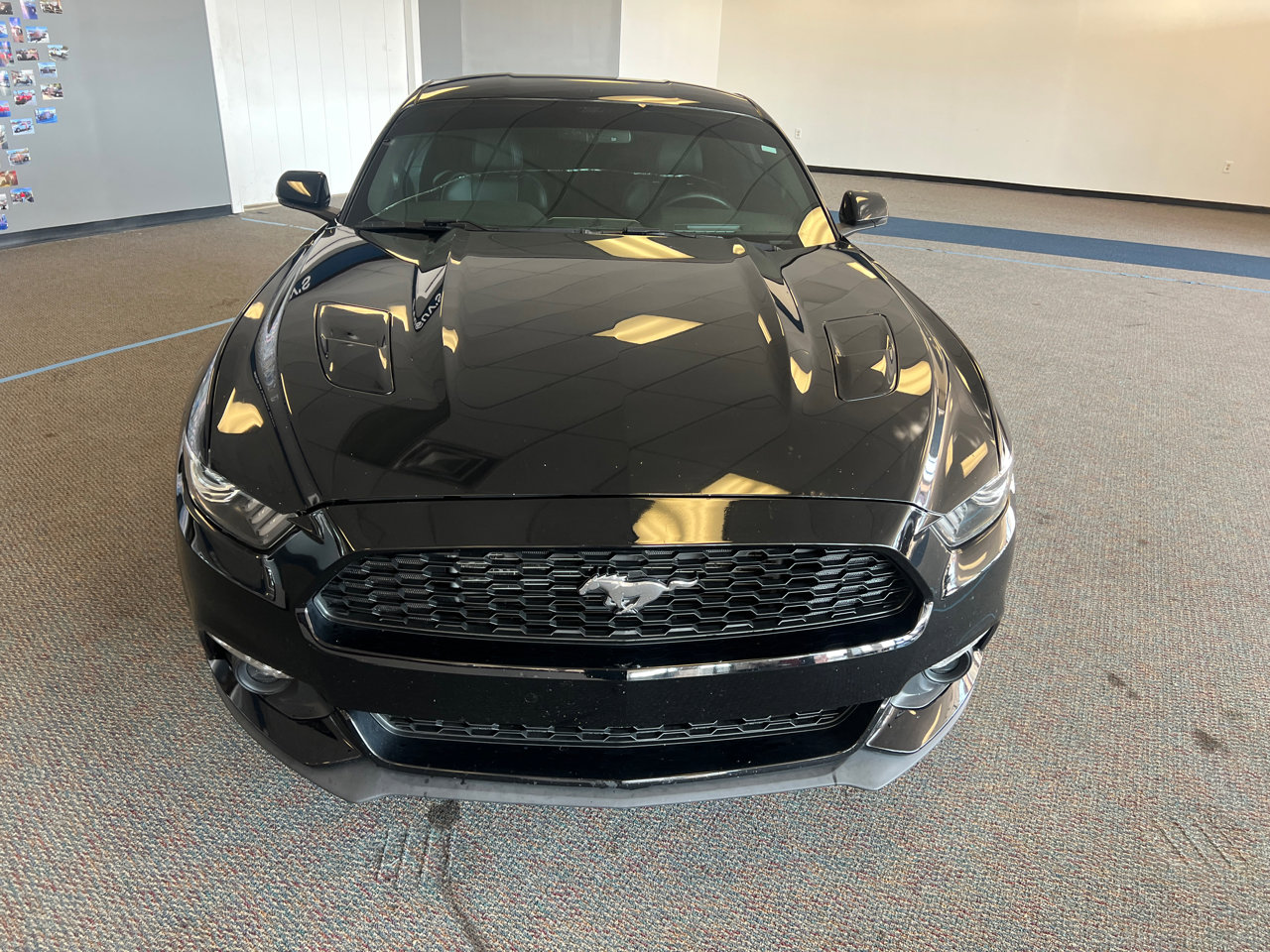 Used 2016 Ford Mustang GT Premium w/ Equipment Group 401A image 4