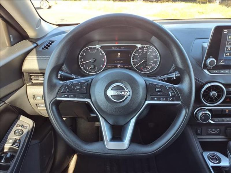 Used 2024 Nissan Sentra SV image 14