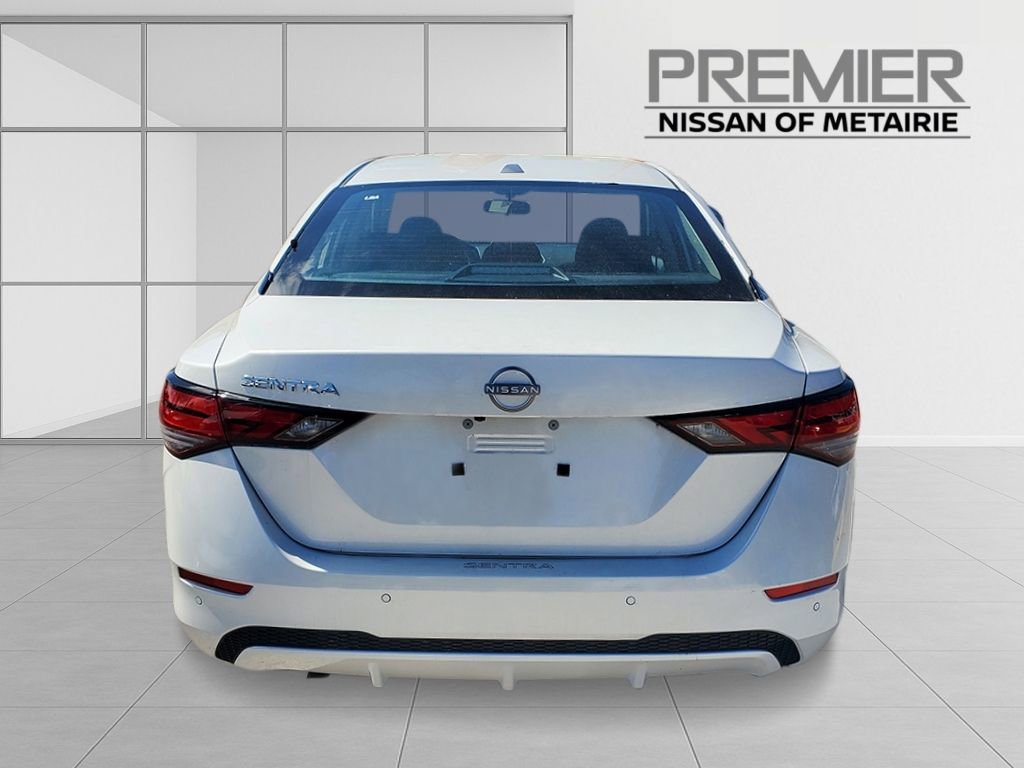 New 2025 Nissan Sentra SV w/ Trunk Package image 5