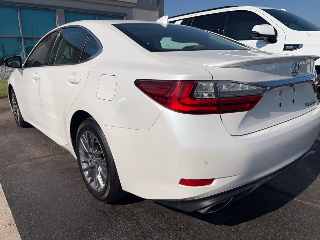 Used 2018 Lexus ES 350 w/ Navigation System Package FWD image 9