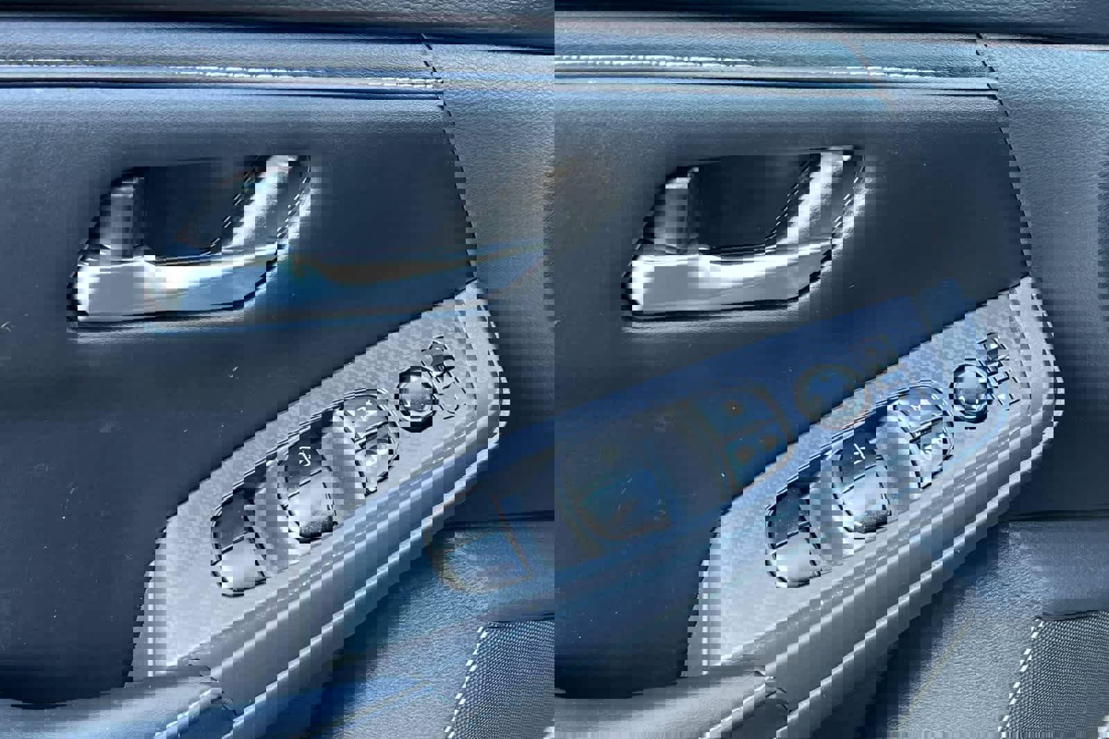 Certified 2023 Nissan Sentra S image 13