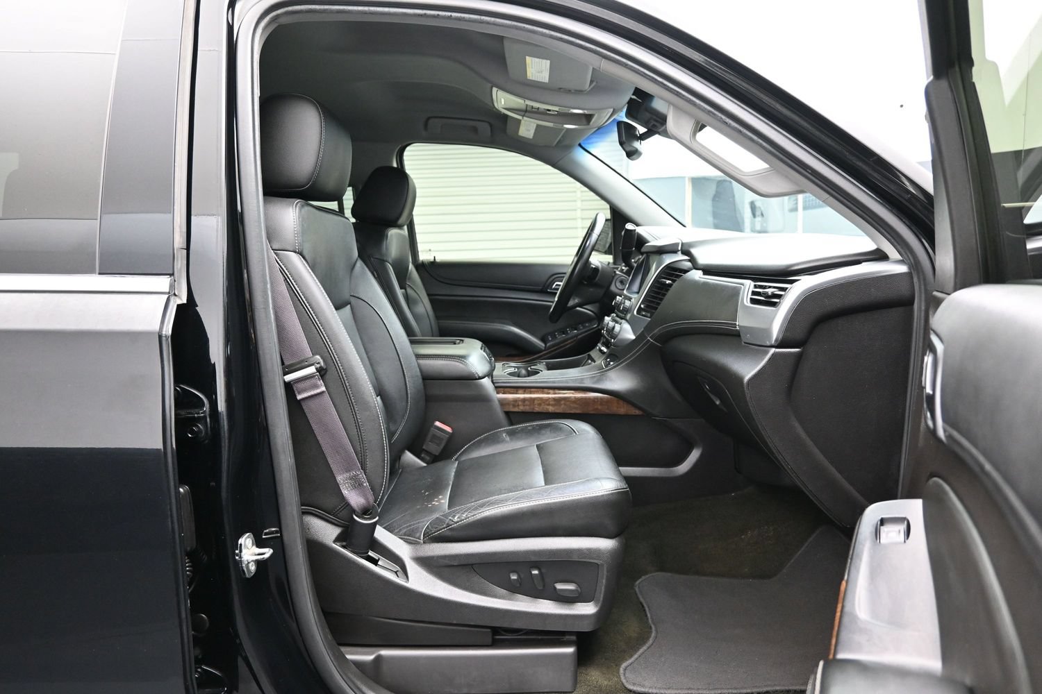 Used 2017 Chevrolet Tahoe LT AWD/4WD image 13