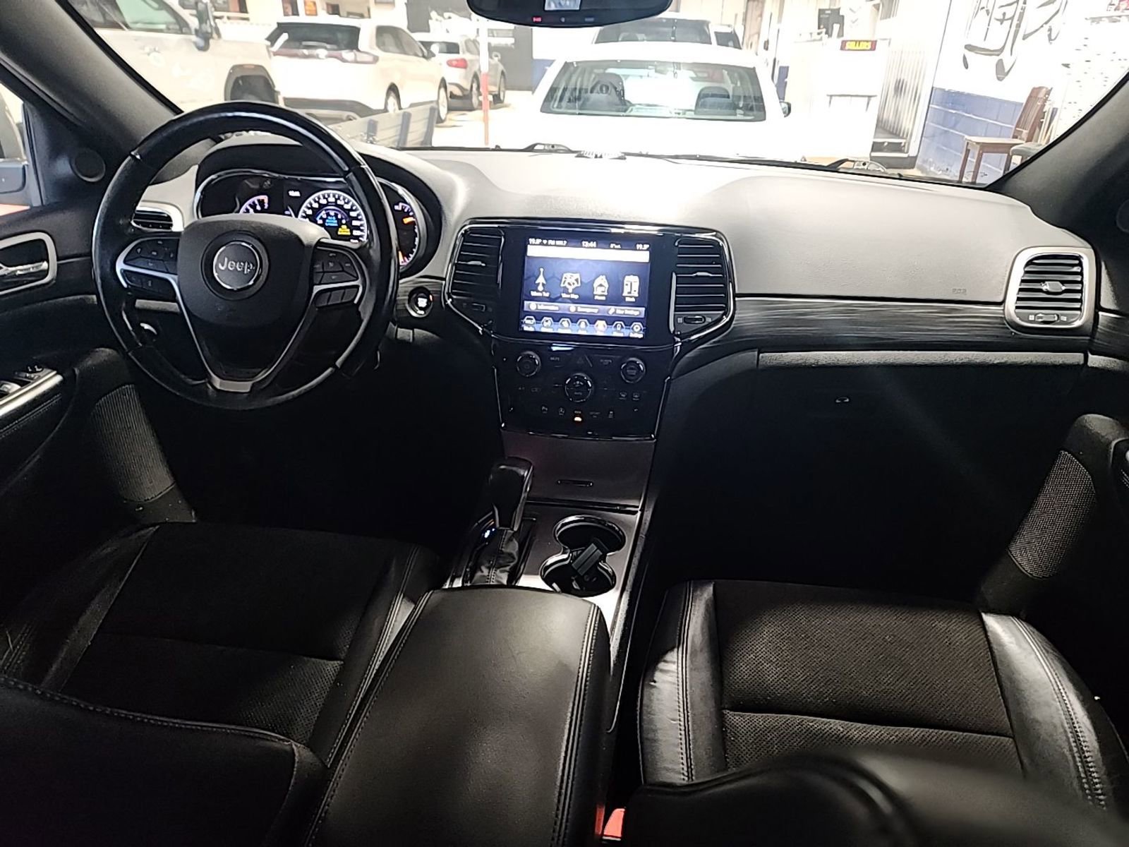 Used 2020 Jeep Grand Cherokee Altitude image 8