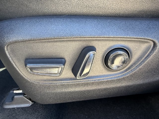 Certified 2024 Toyota Grand Highlander FWD image 27