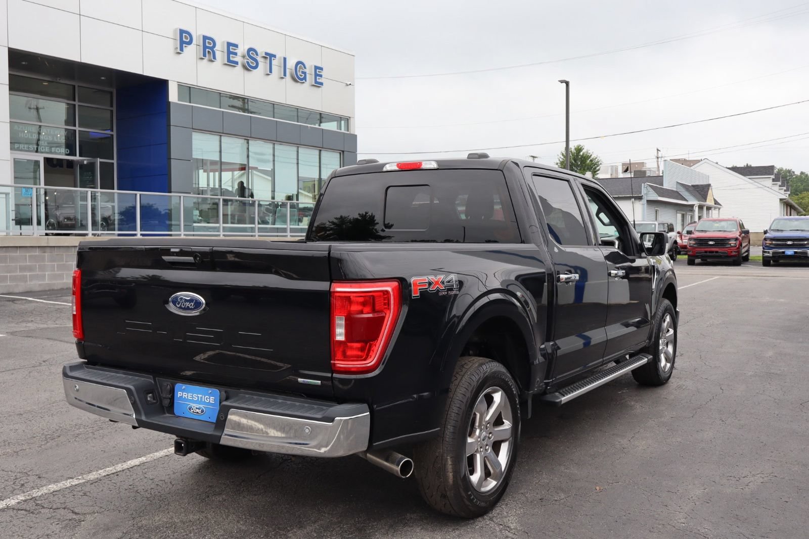 Used 2022 Ford F150 XLT w/ Equipment Group 302A High AWD/4WD image 7