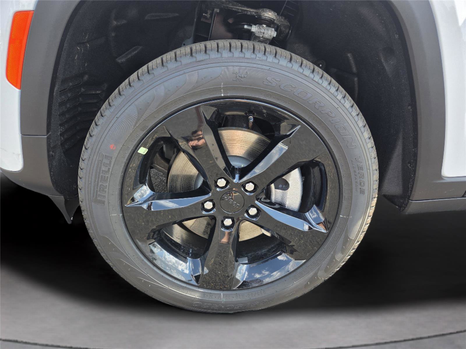 New 2026 Jeep Grand Cherokee L Limited image 39