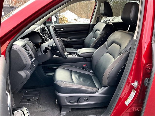 Used 2023 Nissan Pathfinder SL w/ Cargo Package image 20