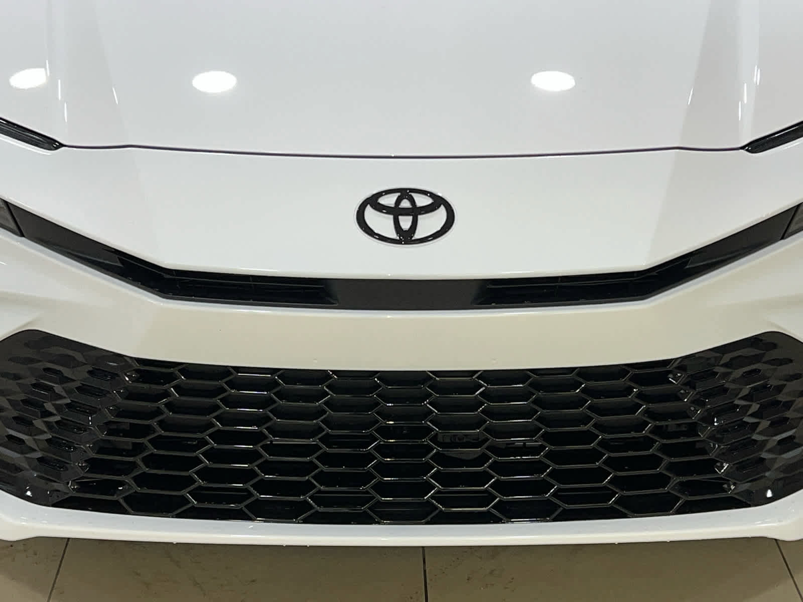 New 2026 Toyota Camry Hybrid w/ Multimedia Upgrade Package image 4