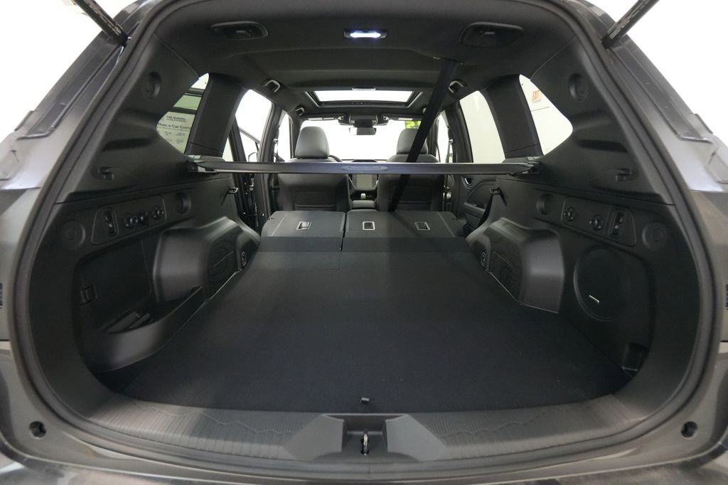 New 2025 Subaru Forester Limited image 24