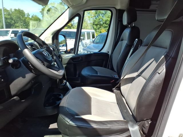 Used 2025 RAM ProMaster 2500 w/ Convenience Group FWD image 10