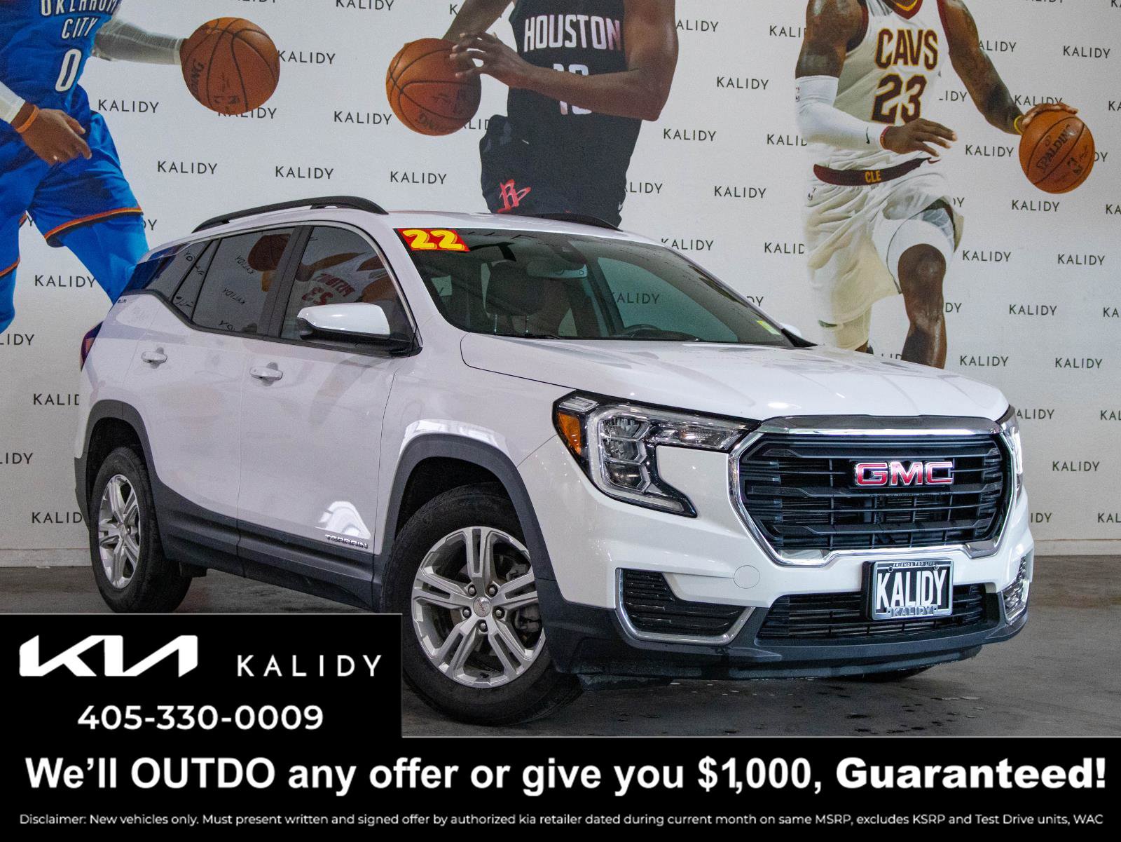 Used 2022 GMC Terrain SLE w/ Driver Convenience Package FWD image 1