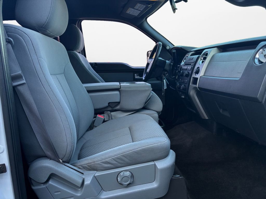 Used 2014 Ford F150 XLT w/ Trailer Tow Package image 23