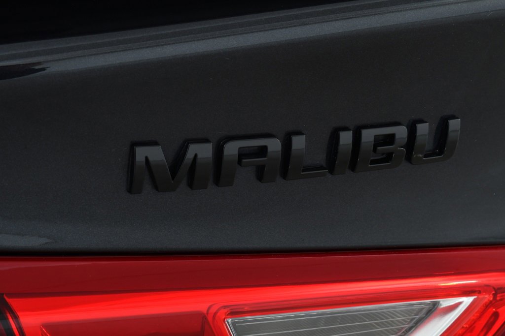 Used 2023 Chevrolet Malibu RS image 23