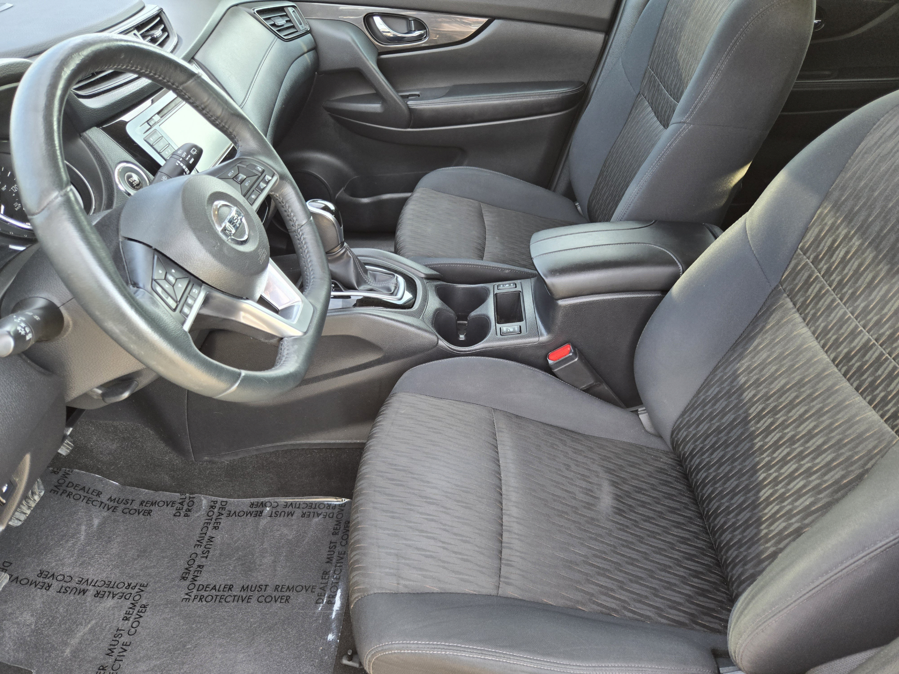 Used 2018 Nissan Rogue SV w/ Sun & Sound Touring Package AWD/4WD image 9