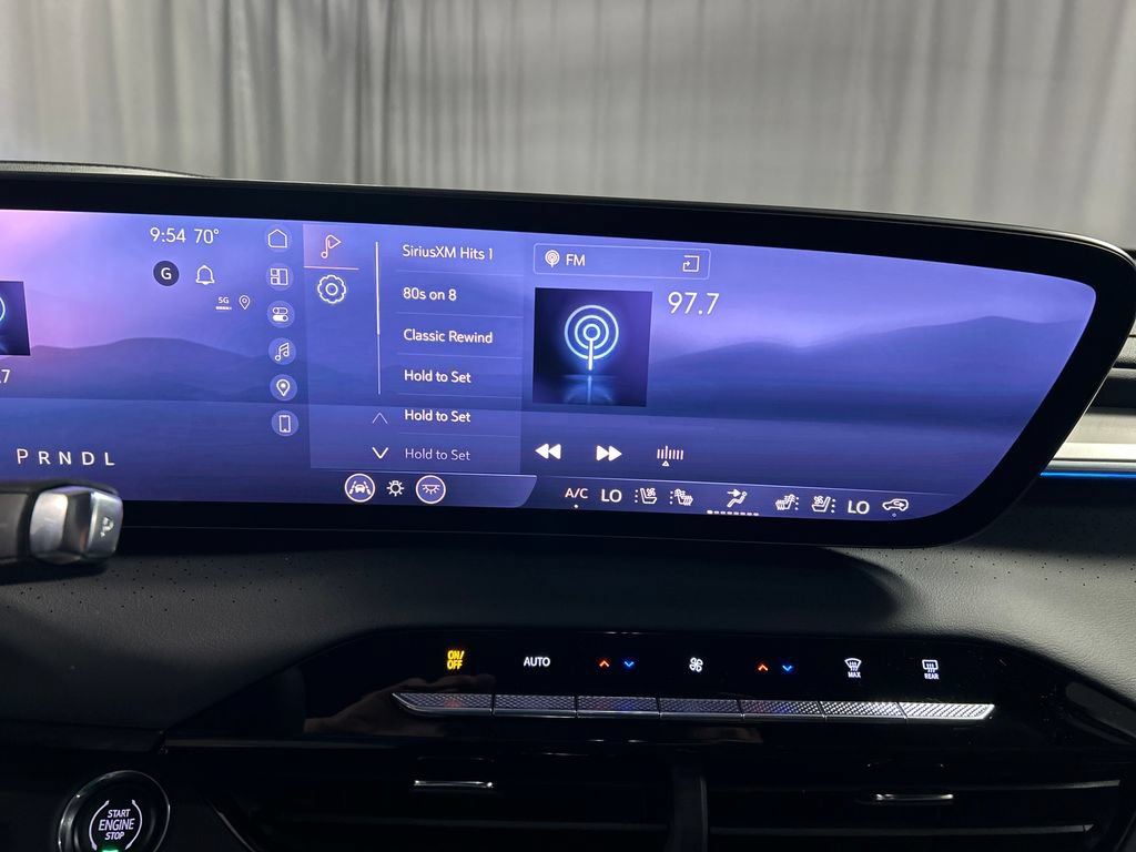New 2027 Buick Enclave Avenir w/ LPO, Floor Liner Package FWD image 15