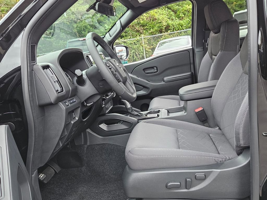New 2026 Nissan Frontier SV w/ SV Convenience Package image 3