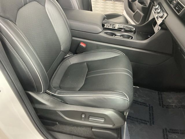 Used 2023 Honda Pilot Elite image 14
