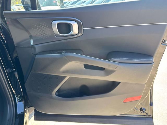 New 2026 Kia Sorento LX FWD image 19