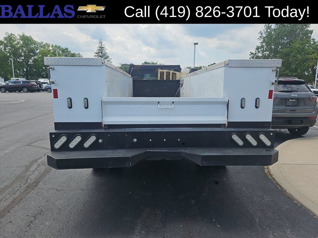 Used 2021 RAM 4500 Tradesman RWD image 4