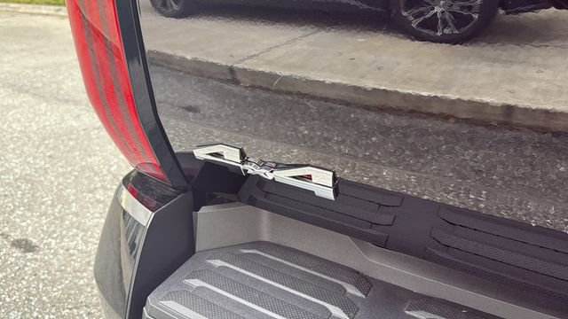 Used 2025 Toyota Tundra SR5 image 7