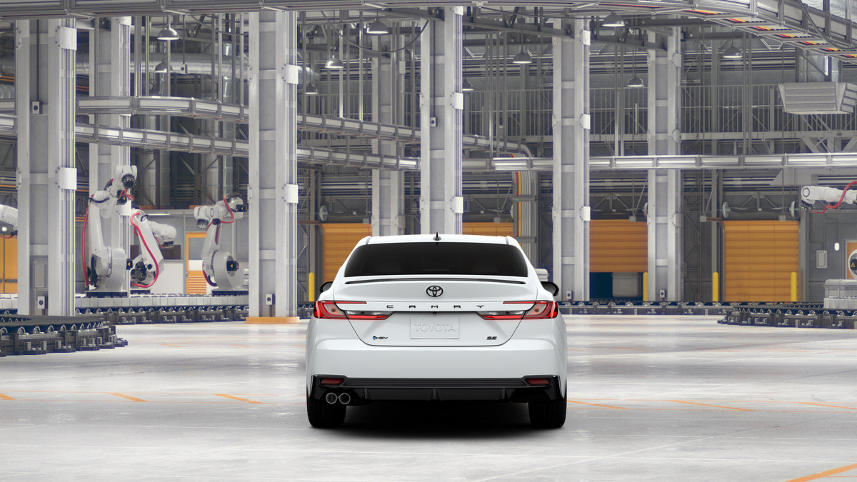 New 2026 Toyota Camry Hybrid w/ Multimedia Upgrade Package FWD image 8