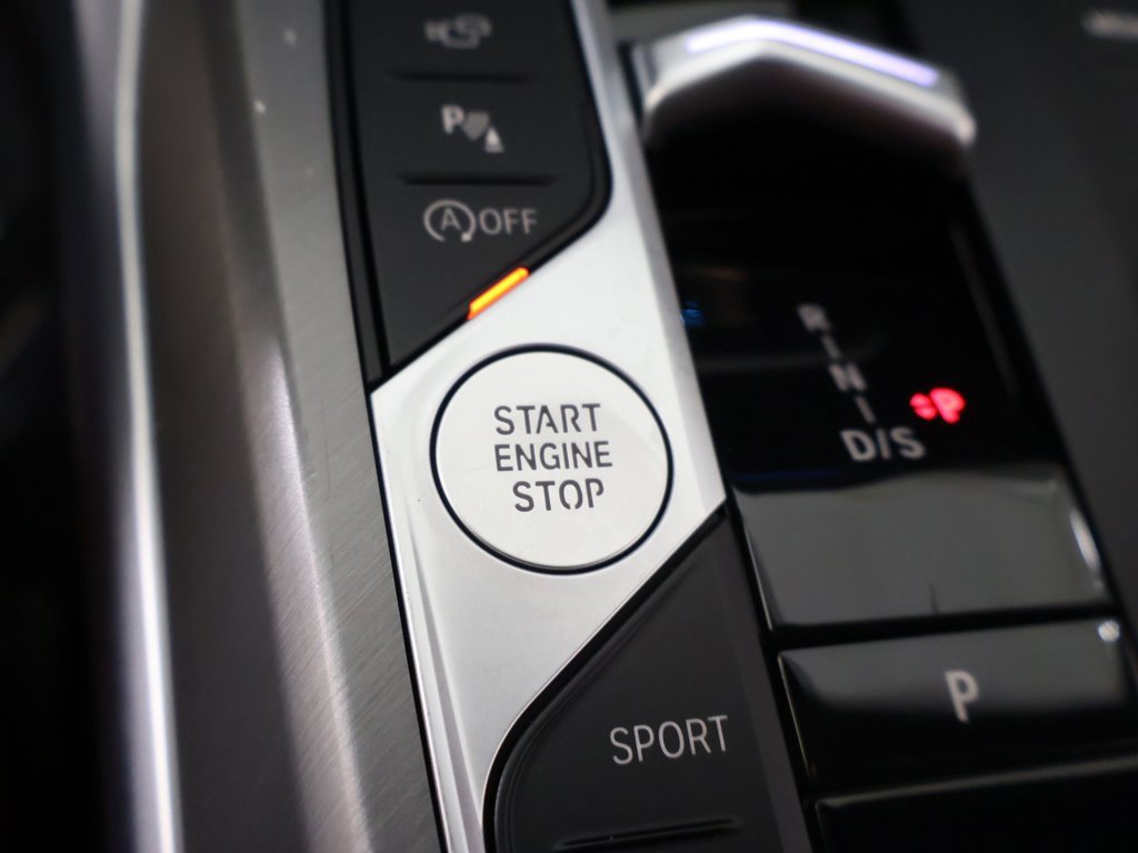 Used 2025 BMW M240i xDrive Coupe w/ Premium Package image 42