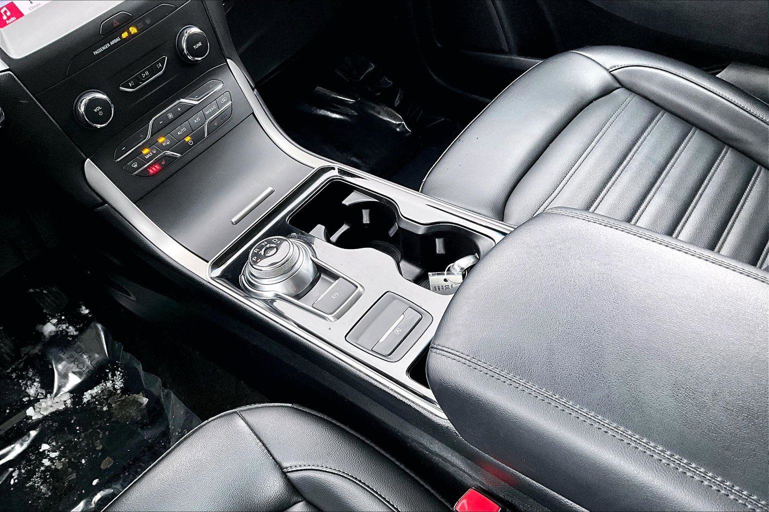 Used 2019 Ford Edge SEL w/ Equipment Group 201A image 12