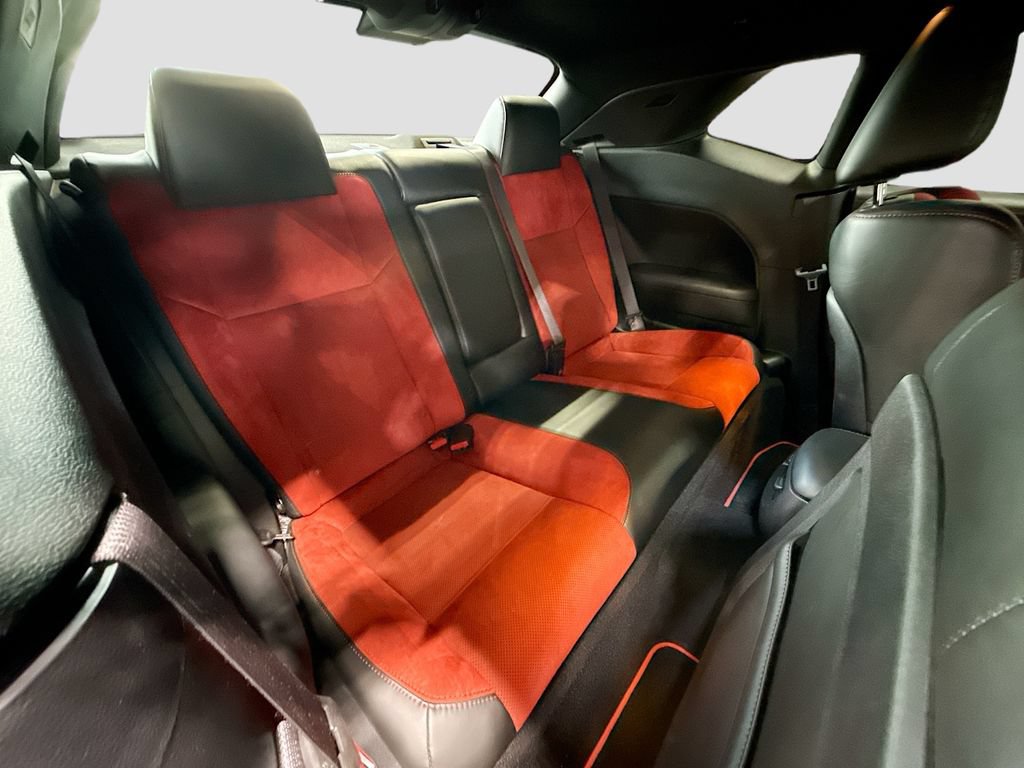 Used 2022 Dodge Challenger R/T Scat Pack RWD image 27