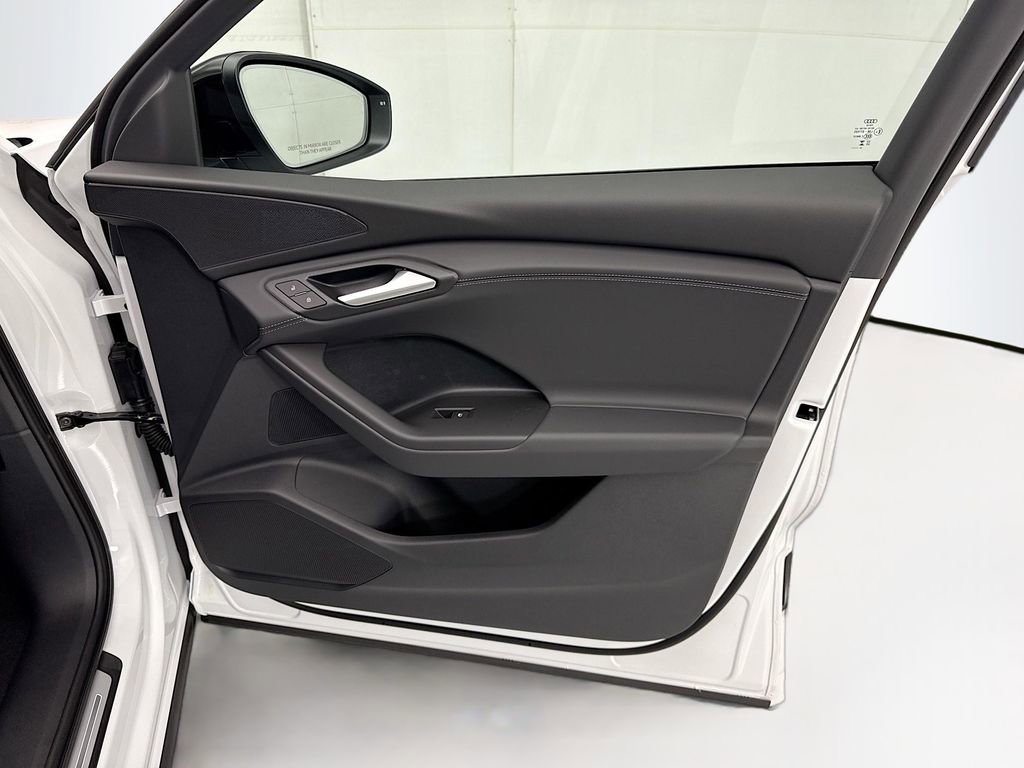 New 2027 Audi Q6 e-tron Premium Plus AWD/4WD image 25