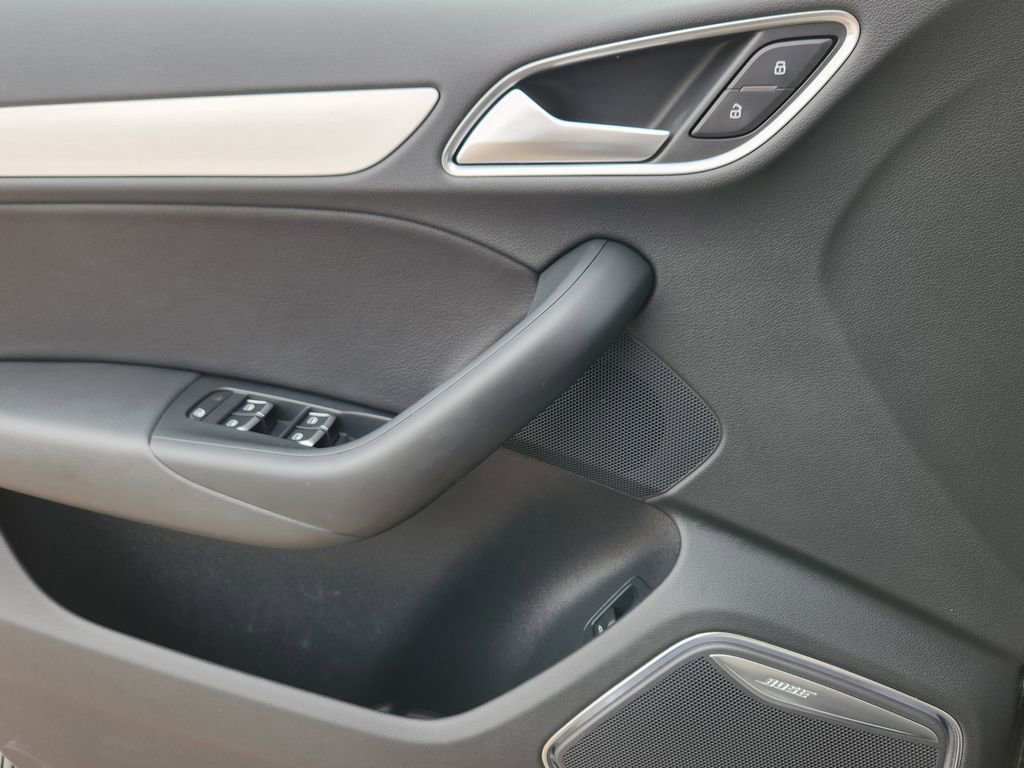 Used 2018 Audi Q3 2.0T Premium Plus w/ Premium Plus Package image 22