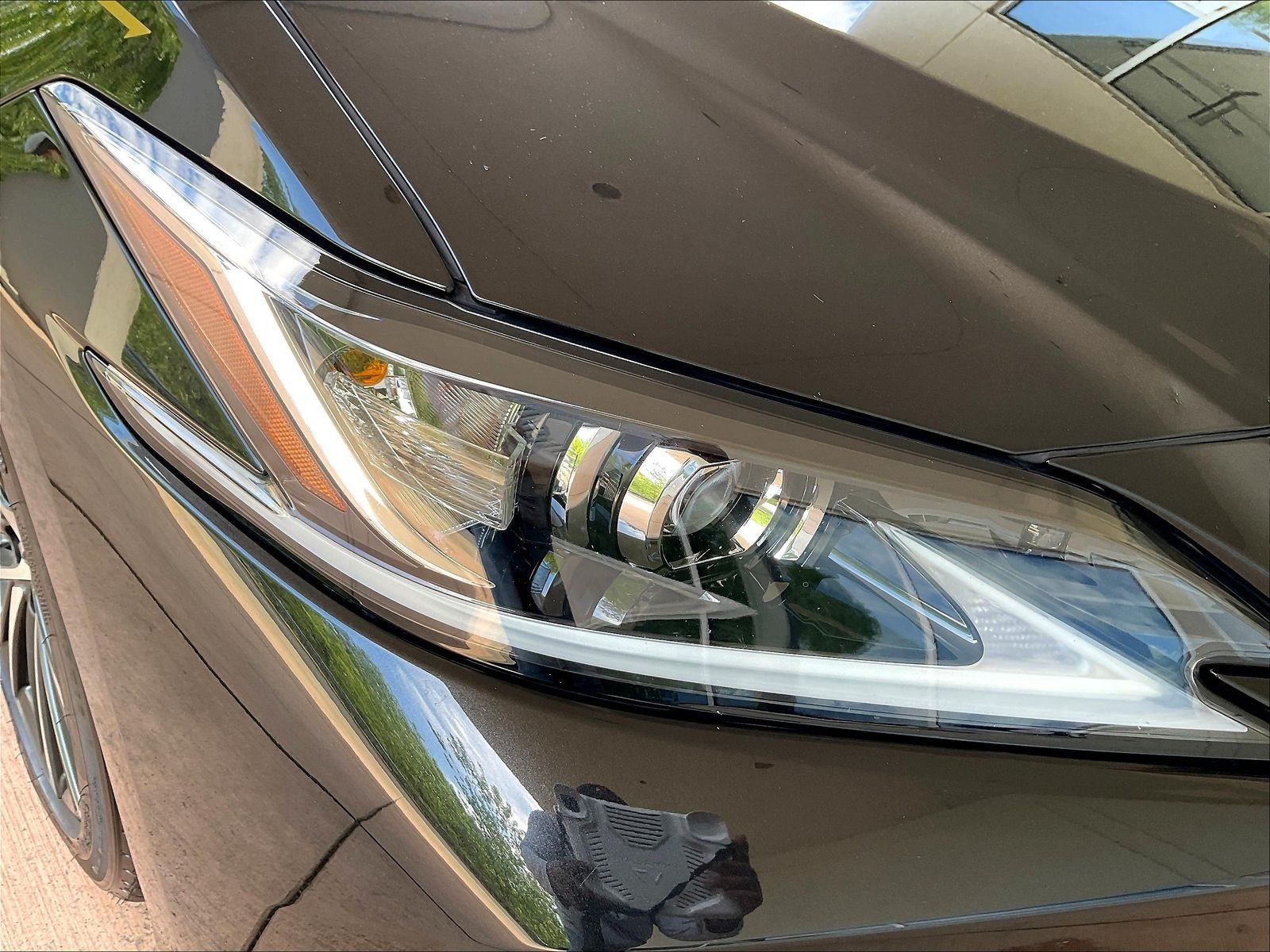 Used 2024 Lexus ES 350 w/ Premium Package FWD image 30