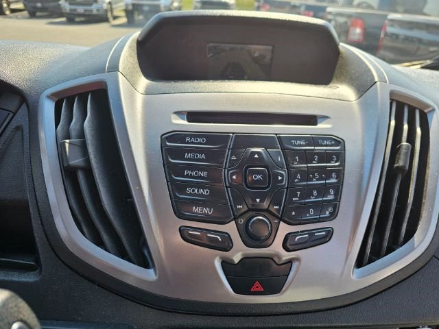 Used 2018 Ford Transit 350 XLT image 17