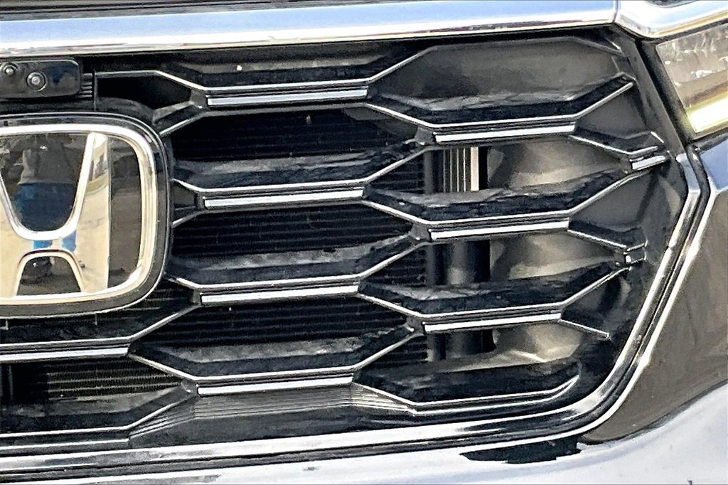 Used 2023 Honda Pilot Elite image 11