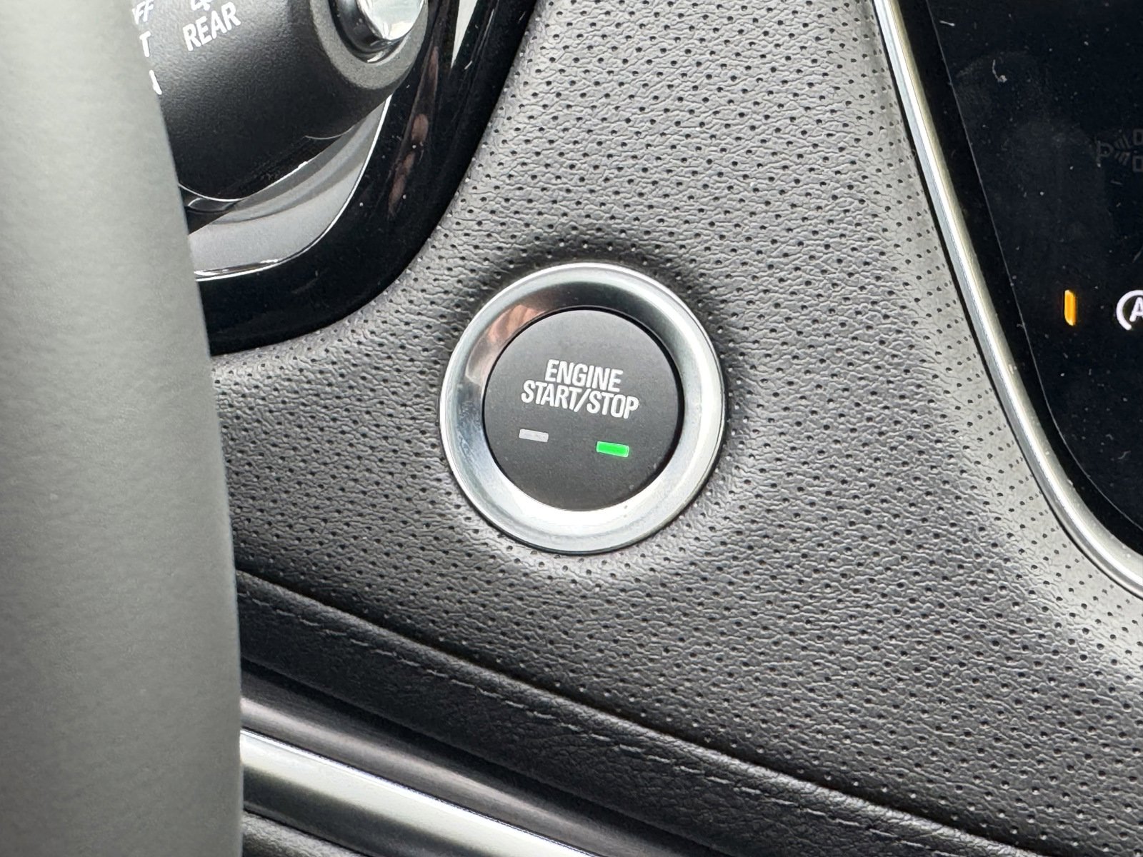 New 2025 Cadillac XT5 Luxury image 26