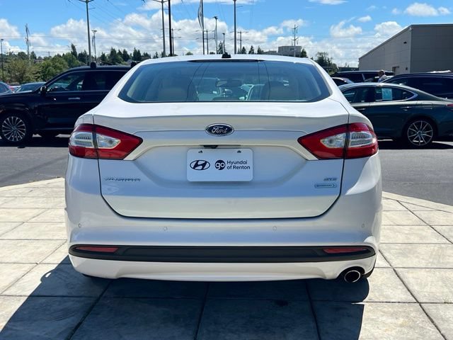 Used 2016 Ford Fusion SE w/ Equipment Group 202A FWD image 8
