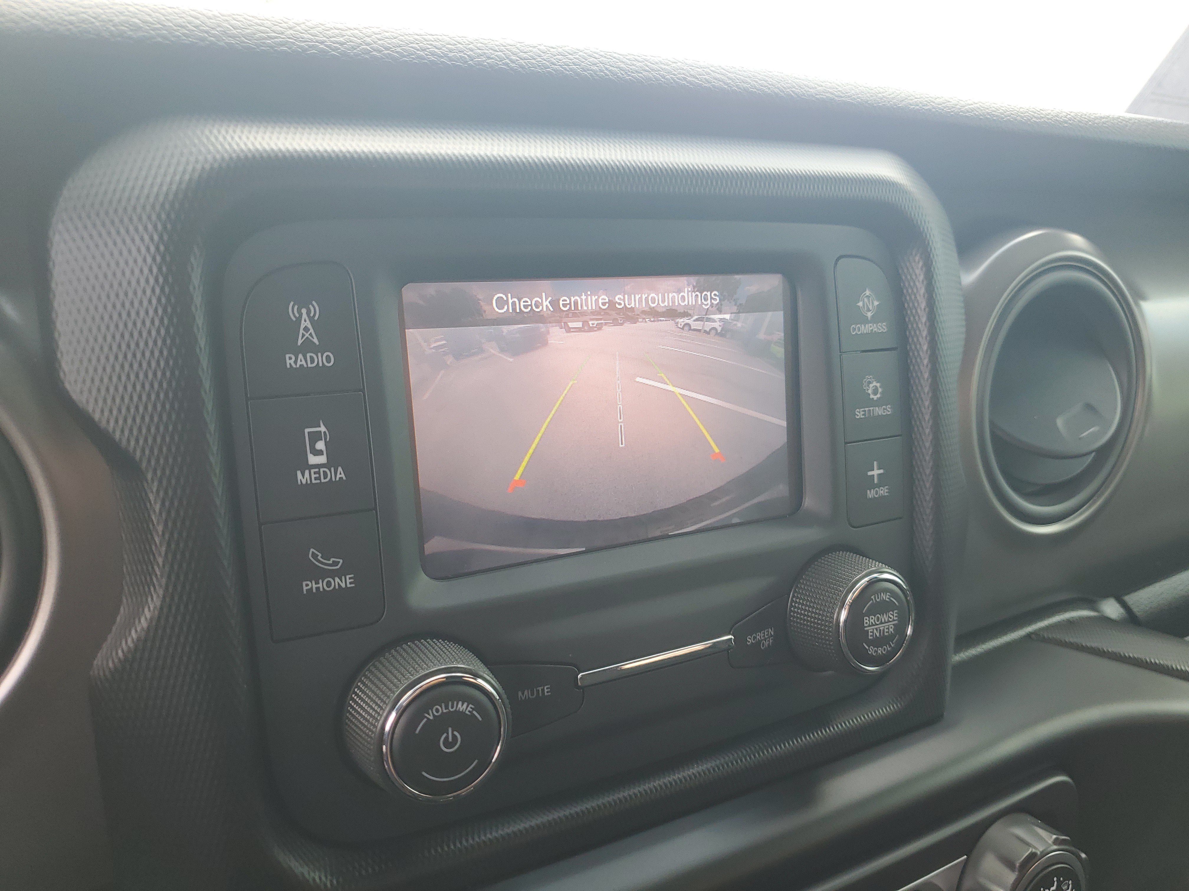 Used 2021 Jeep Wrangler Sport AWD/4WD image 18