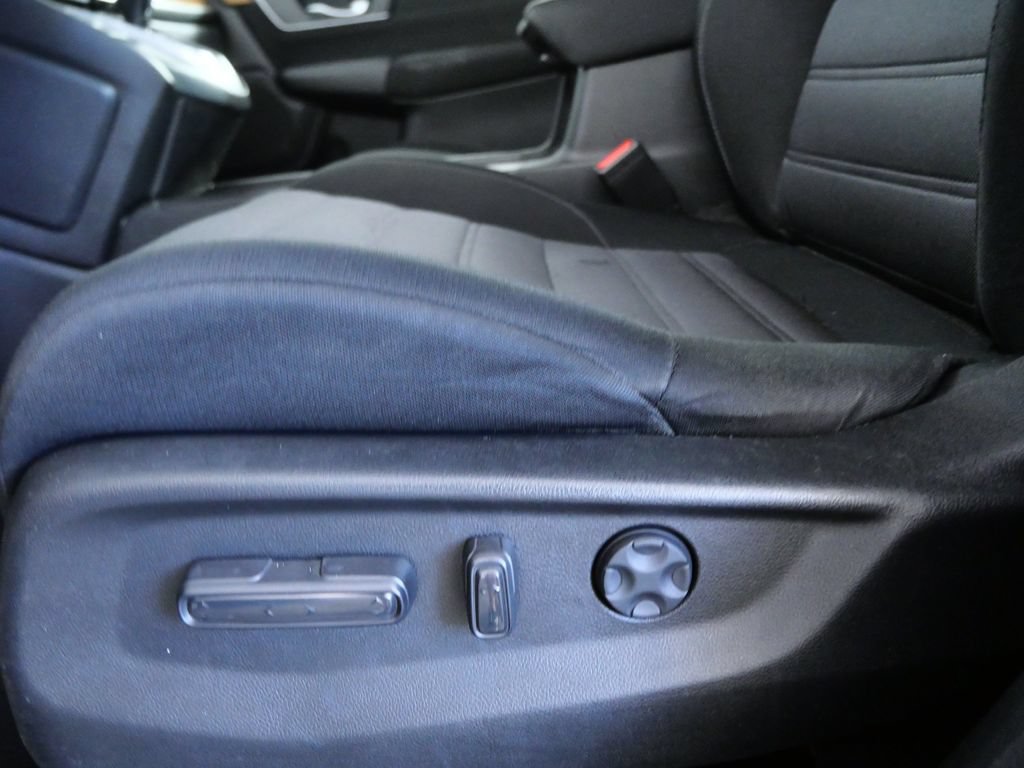 Used 2018 Honda CR-V EX image 15
