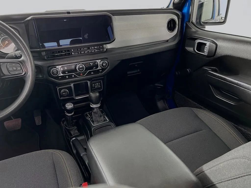 Used 2024 Jeep Gladiator Sport AWD/4WD image 22