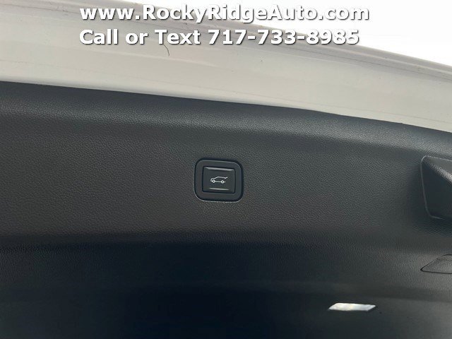 Used 2023 Buick Enclave Essence w/ Experience Buick Package image 39