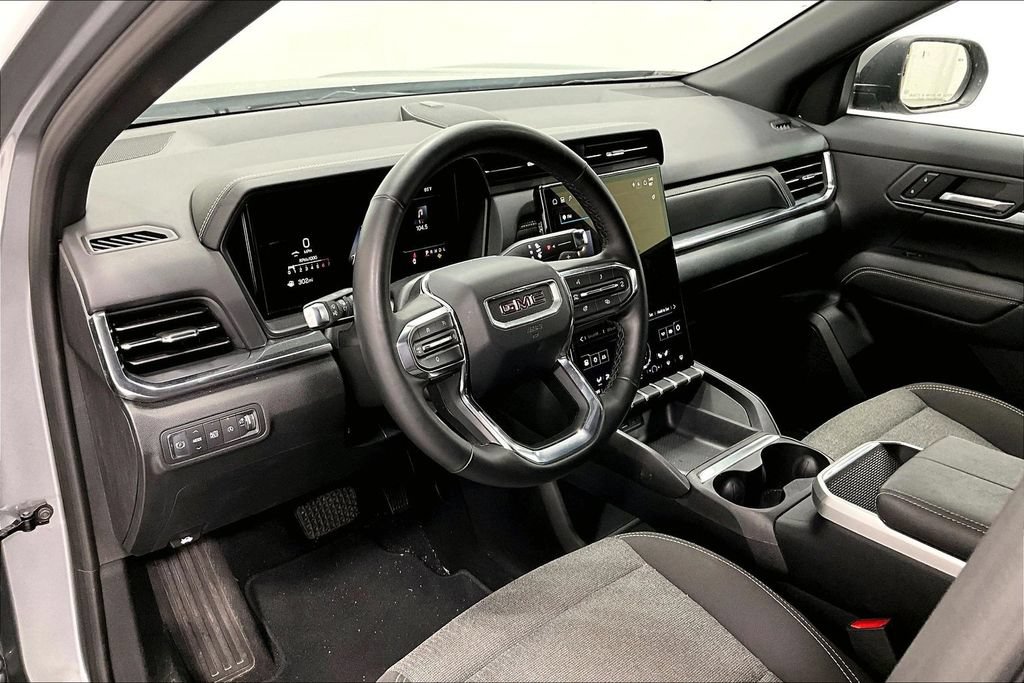 Used 2025 GMC Terrain Elevation FWD image 16