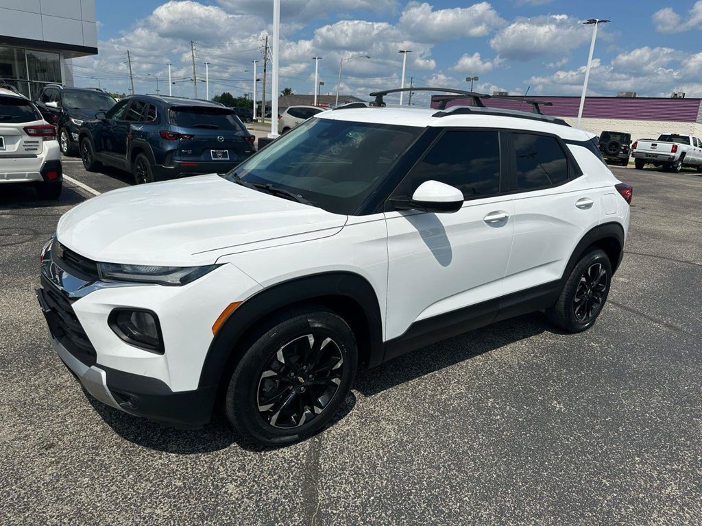 Used 2022 Chevrolet TrailBlazer LT w/ Convenience Package FWD image 7