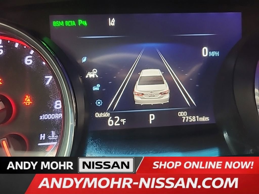 Used 2018 Toyota Camry XSE image 18