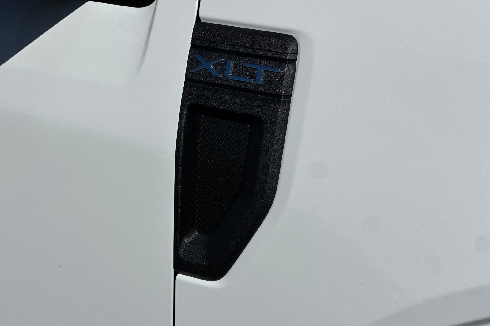 New 2026 Ford Maverick XLT image 24