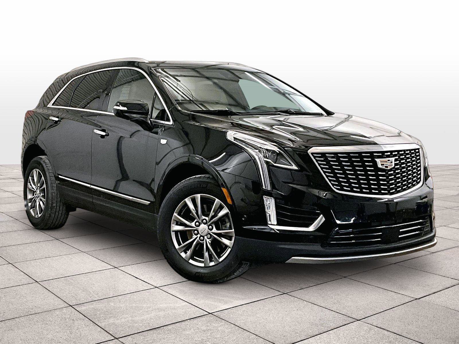 Used 2021 Cadillac XT5 Premium Luxury image 2