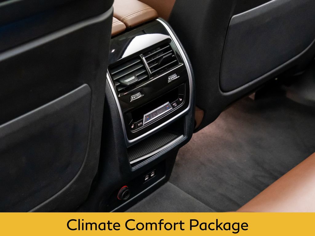 Used 2023 BMW X7 xDrive40i w/ Premium Package image 21