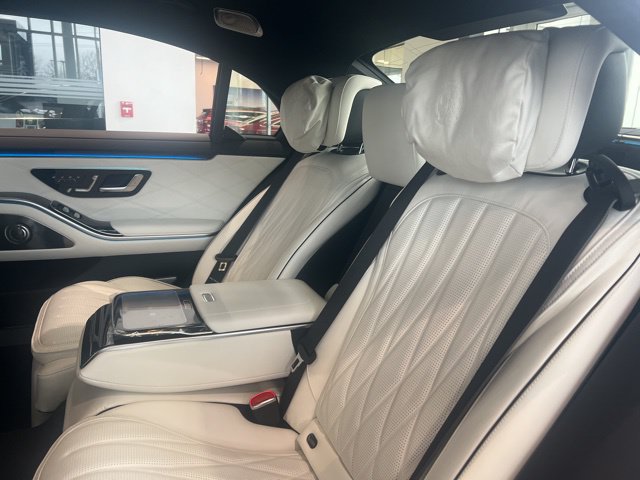 New 2026 Mercedes-Benz S 63 AMG S image 8