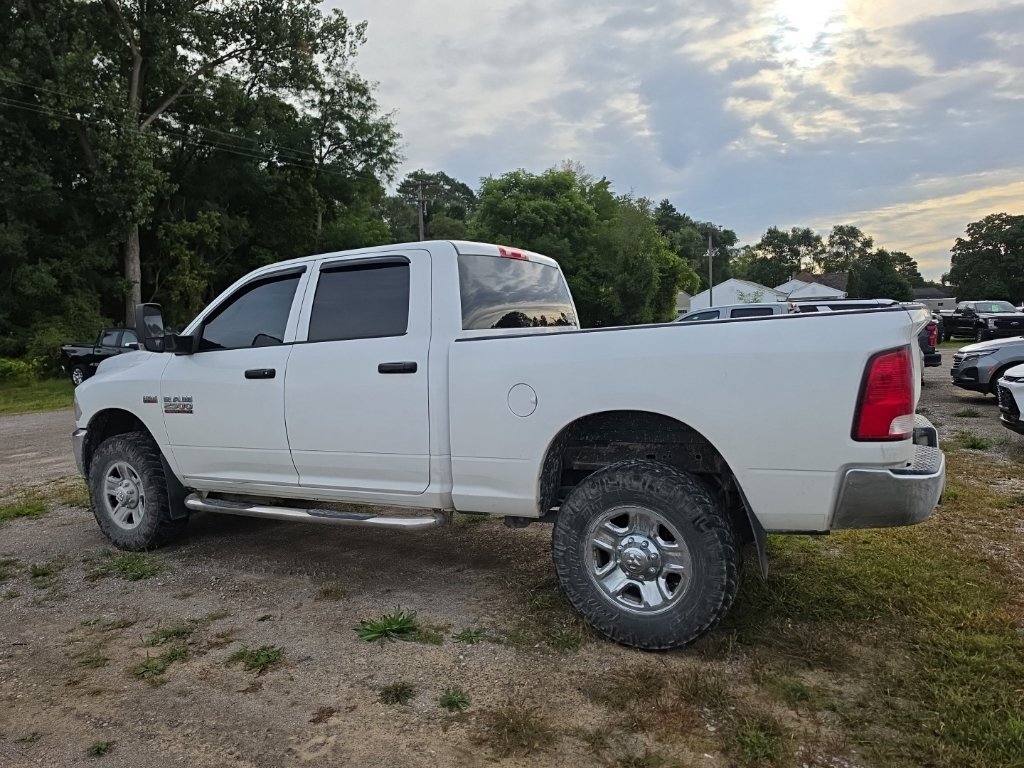 Used 2018 RAM 2500 Tradesman w/ Chrome Appearance Group AWD/4WD image 4