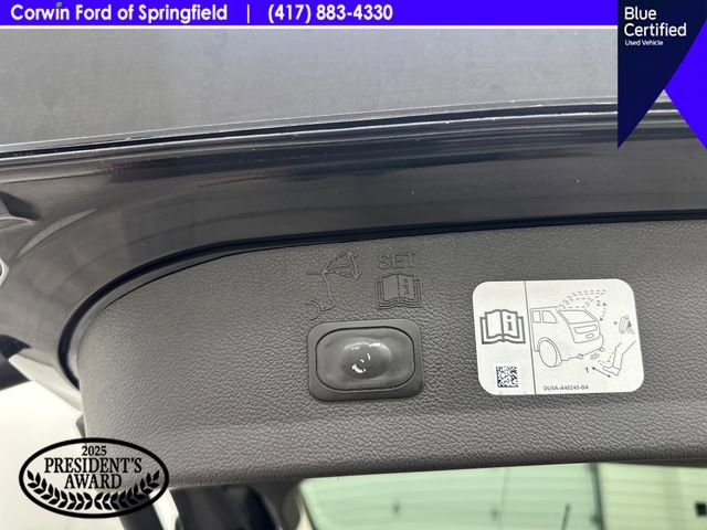 Certified 2019 Ford Escape Titanium AWD/4WD image 16