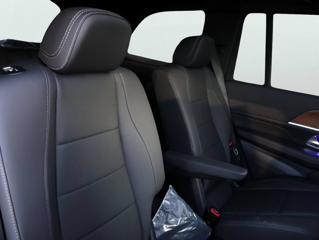 New 2025 Mercedes-Benz GLS 450 4MATIC image 14