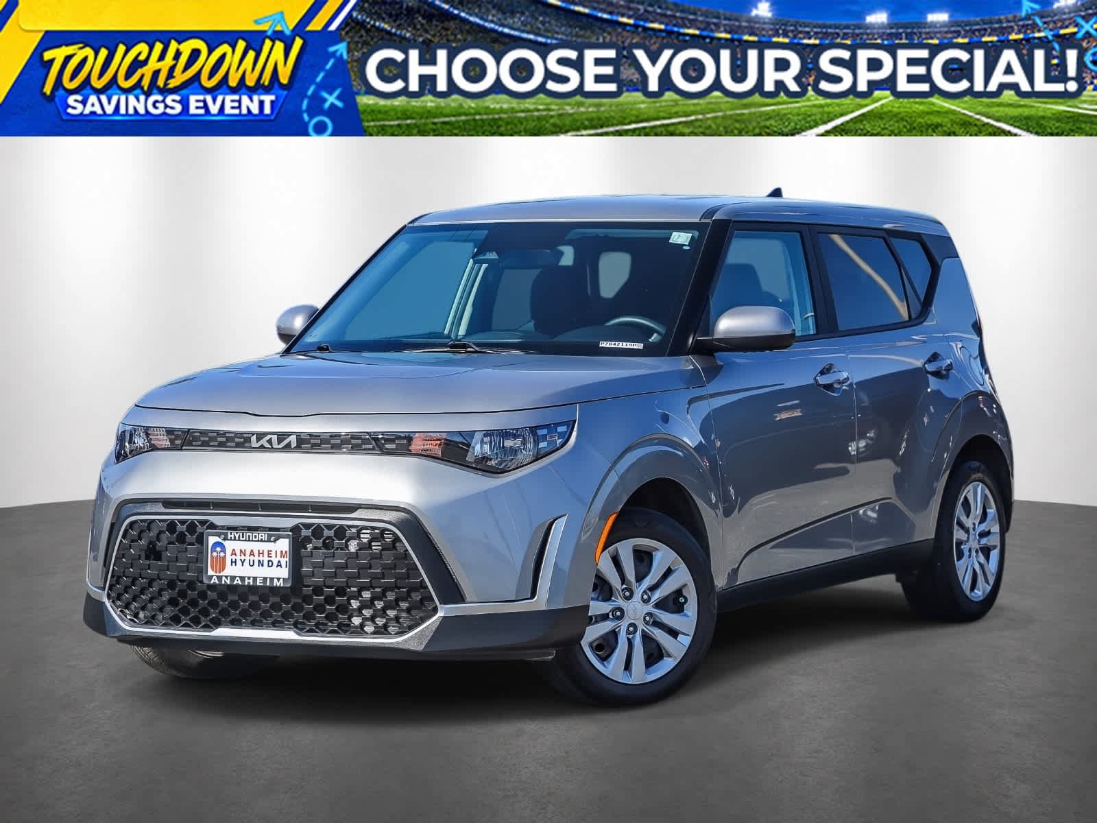 Used 2023 Kia Soul LX FWD image 1